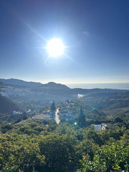 Villa En Frigiliana Con Piscina, Jacuzzi Y Espectaculares Vistas Exterior foto